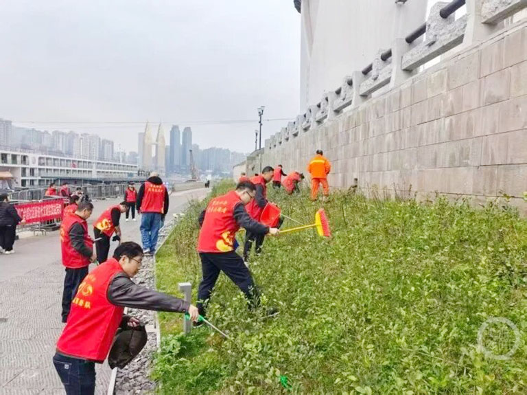 致敬老兵1.jpg