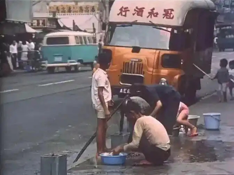 百日筑坝2.jpg
