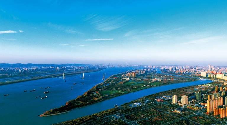 5-主   图为南京江心洲生态科技岛.jpg