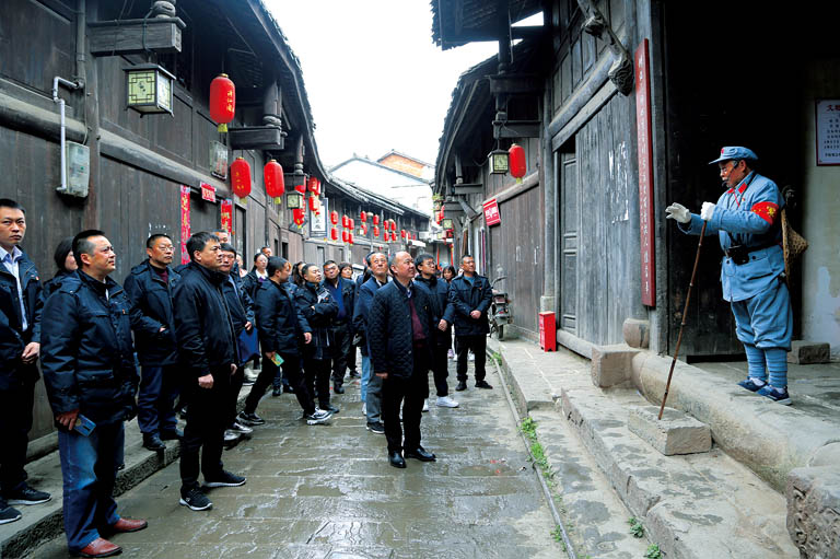 1-绵阳  红色教育基地学习.jpg