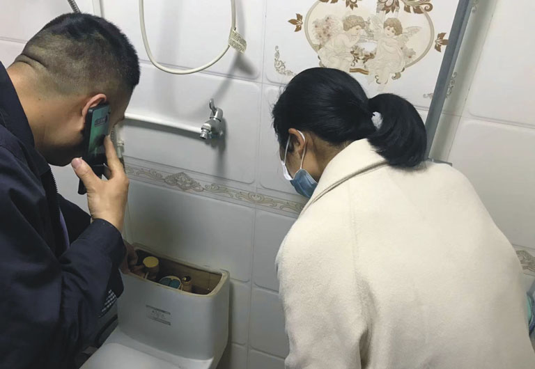 2-0开封   维修服务现场.jpg