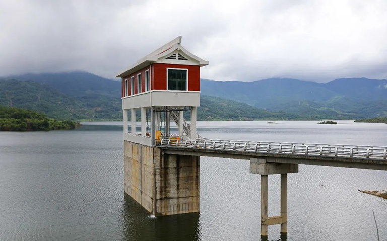 1-边  厦门1   石兜水库取水口.jpg