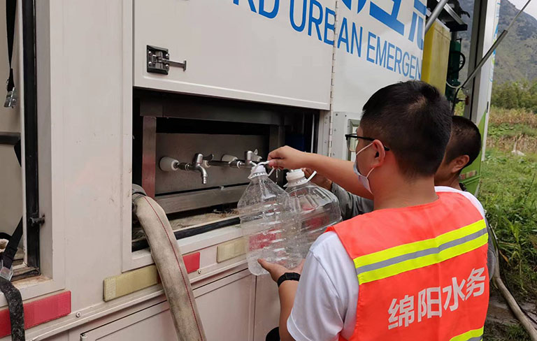 1-1绵阳4  应急点成功制水.jpg