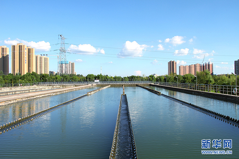 孝感1  图为孝感市自来水有限公司三水厂平流沉淀池.jpg