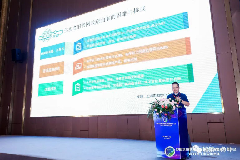 编辑出版委7.jpg