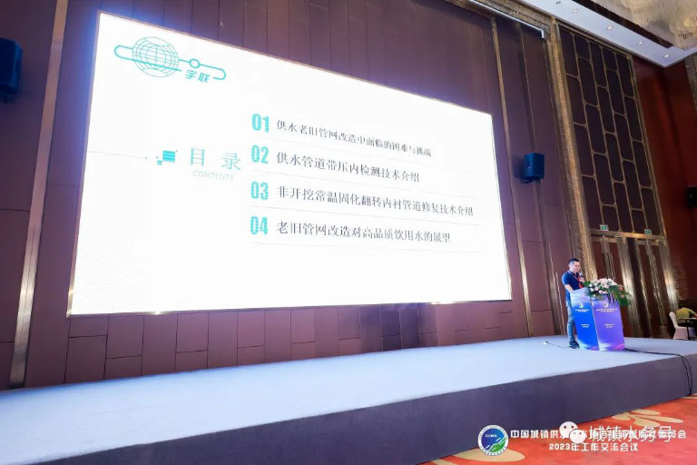 编辑出版委8.jpg