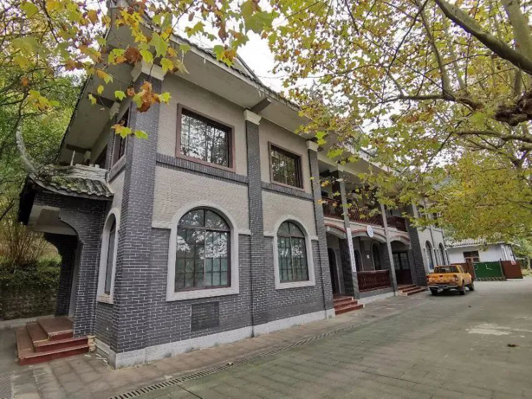 都江堰1.jpg