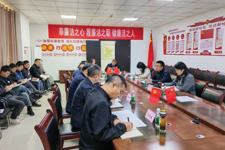 罗家富率队赴重庆环投集团3.jpg