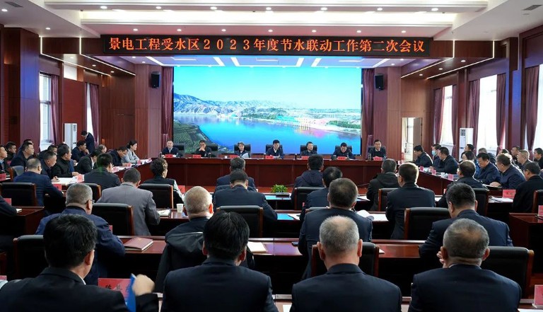 甘肃景电工程受水1.jpg