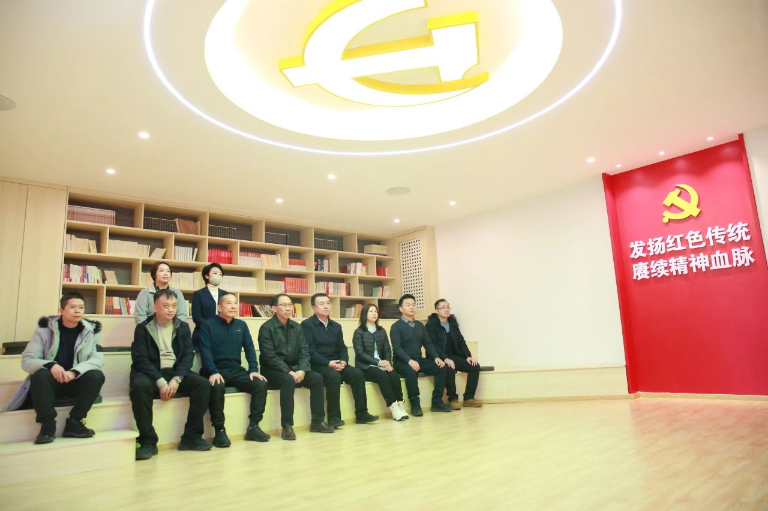 广州哈尔滨2.jpg