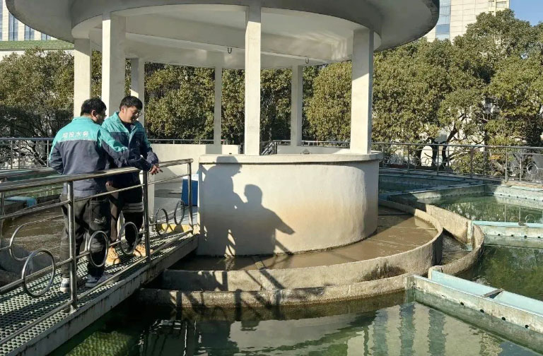 上海城投2.jpg