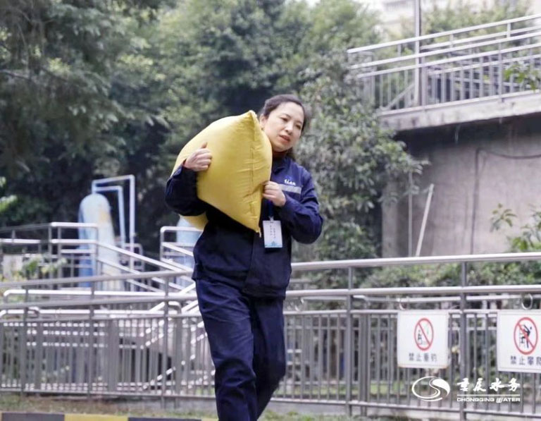 我们身边的榜样-袁媛-2.jpg