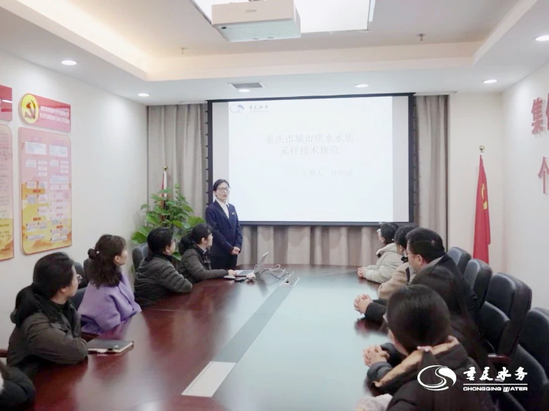 我们身边的榜样-甘晓娟4.jpg