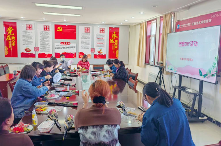 红雁池2.jpg