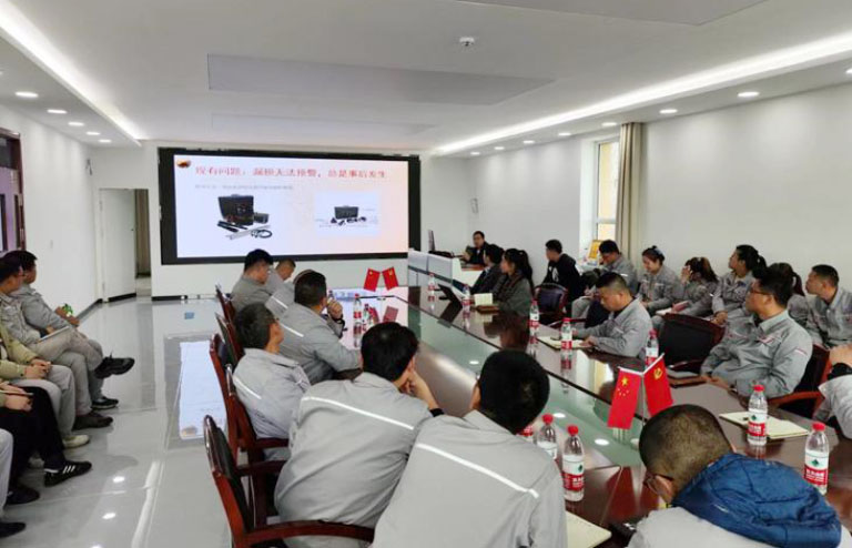 乌苏1.jpg