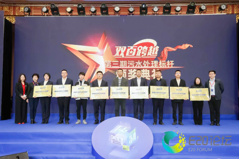 上海白龙1.jpg
