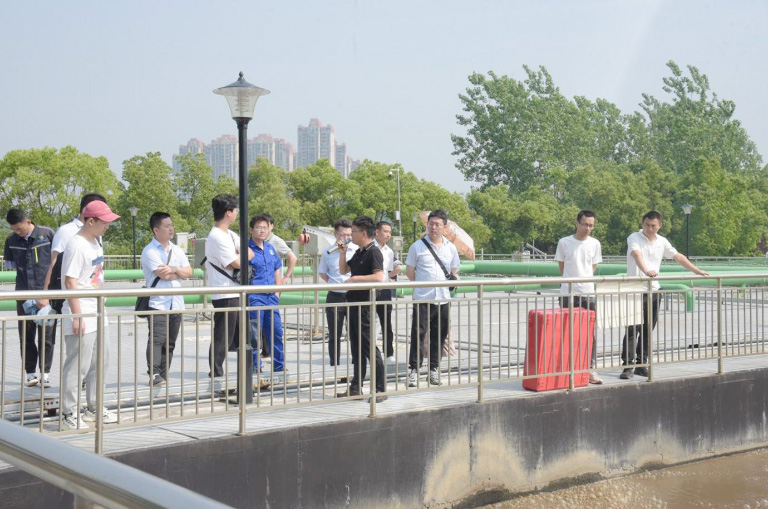 黄石1.jpg