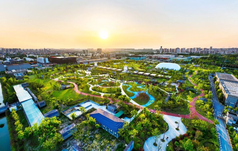 上海城投集团4.jpg