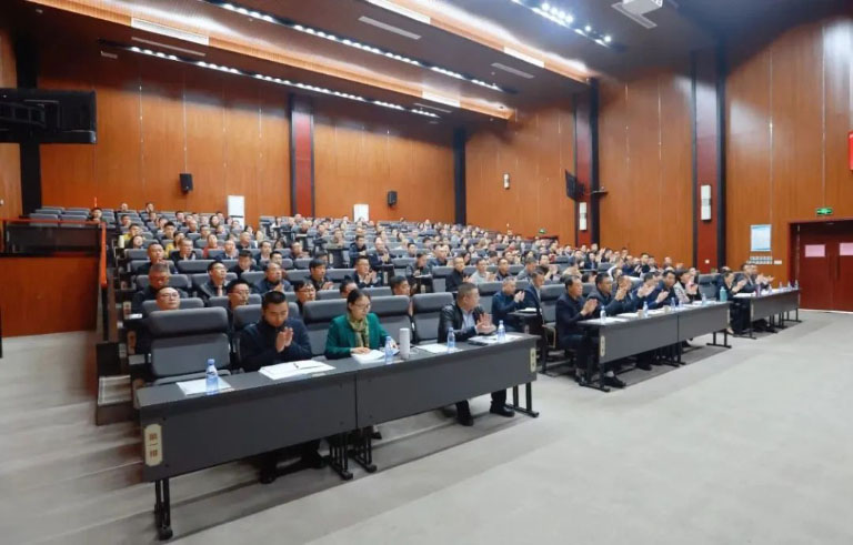 重庆水环水环先锋示范教育培训3.jpg