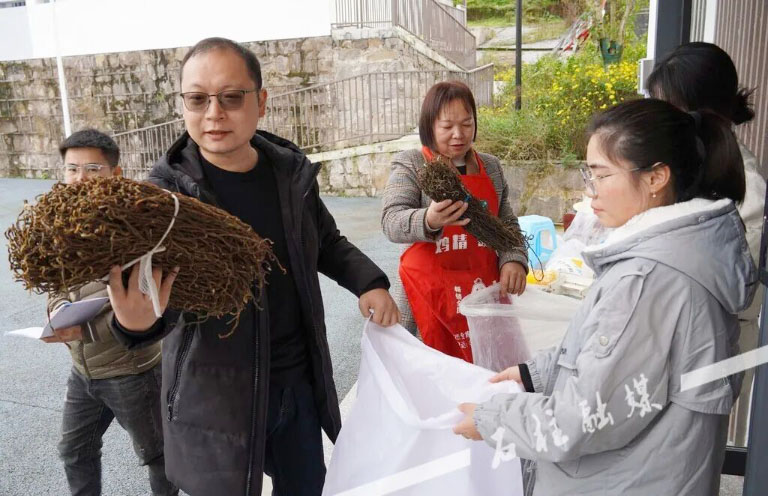 联农带农4.jpg