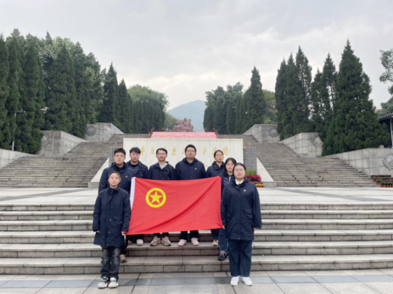 重庆水务环境集团团组织3.png