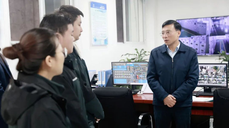 曲斌赴唐家桥污水处理厂2.jpg