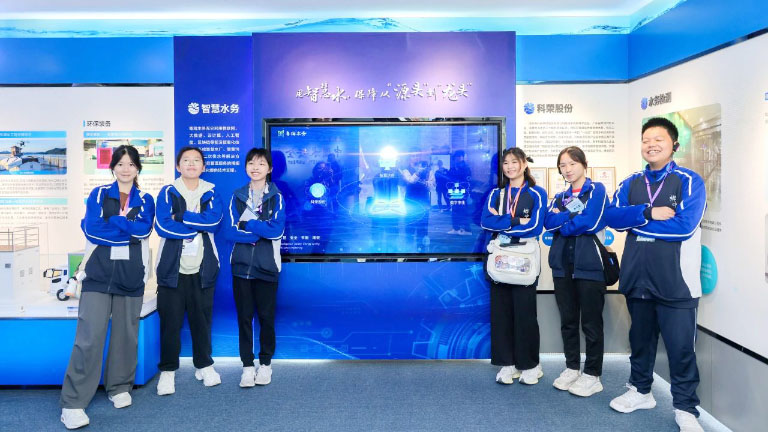 探寻甲子东江情4.jpg