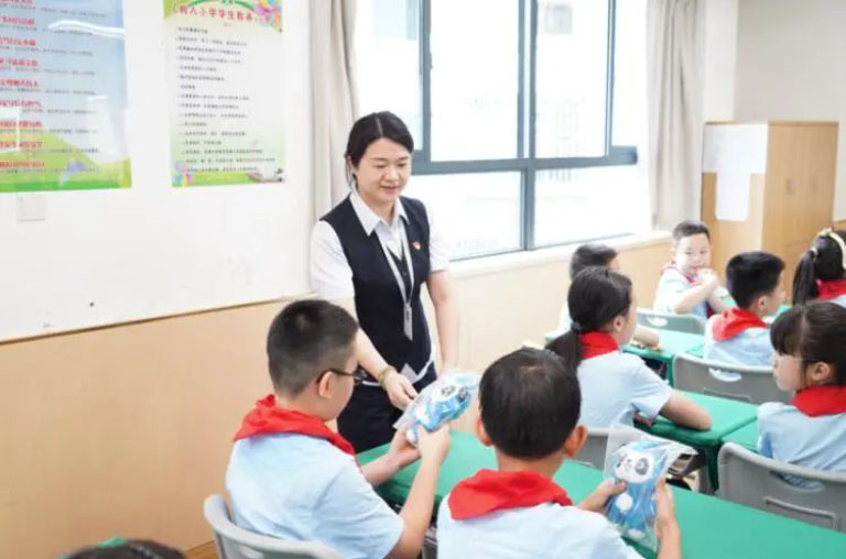 节水小胖哥3.jpg