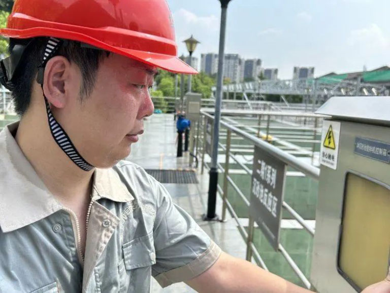 看江水如何变成自来水5.jpg